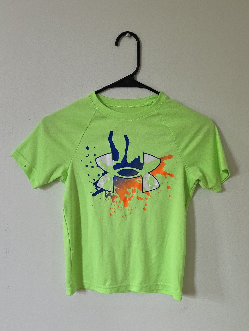 Under Armour Neon Green Tee with Multicolor Splash Logo, Youth Small